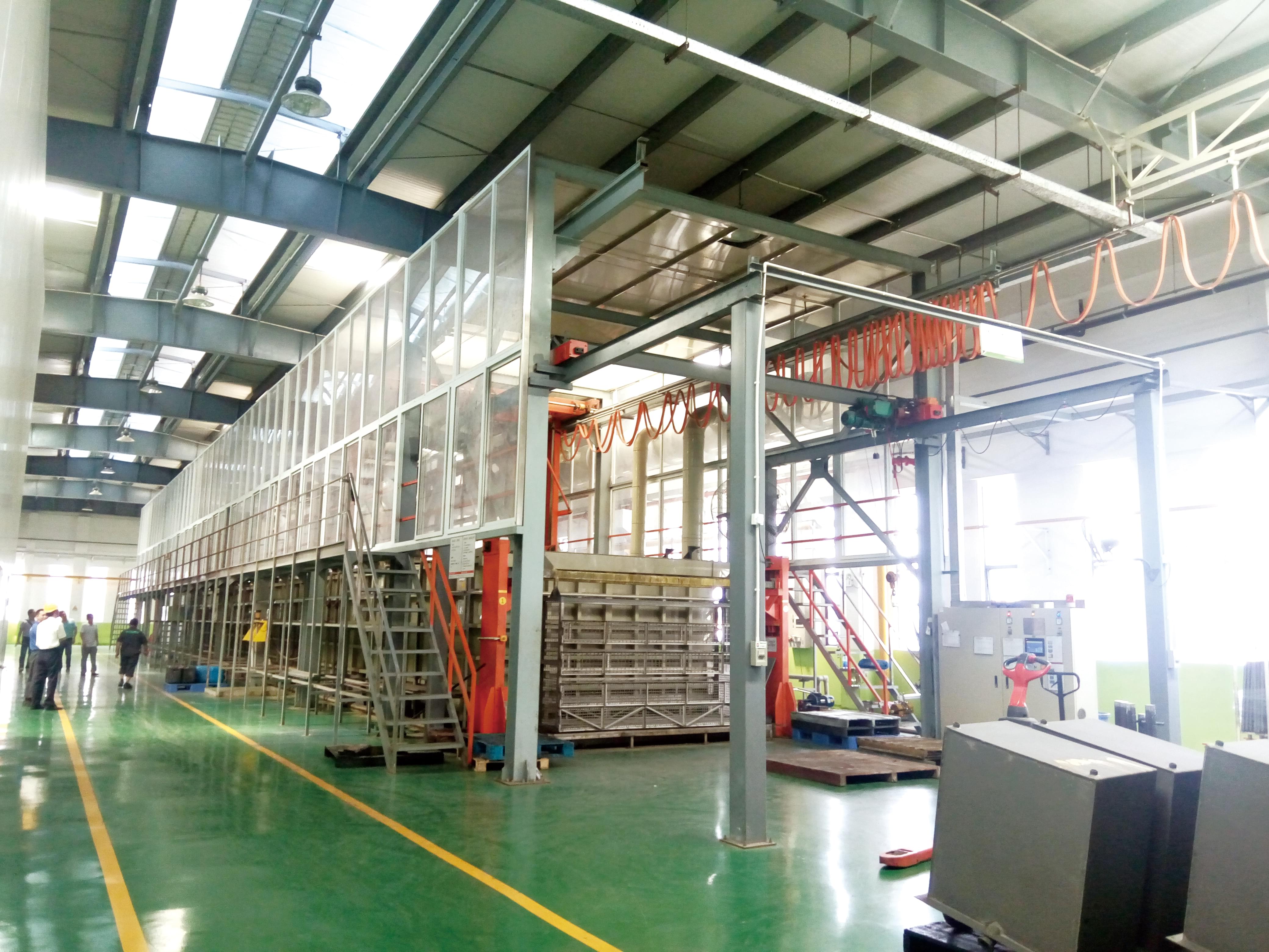 集放鏈懸掛鏈噴涂線的組成有哪些？